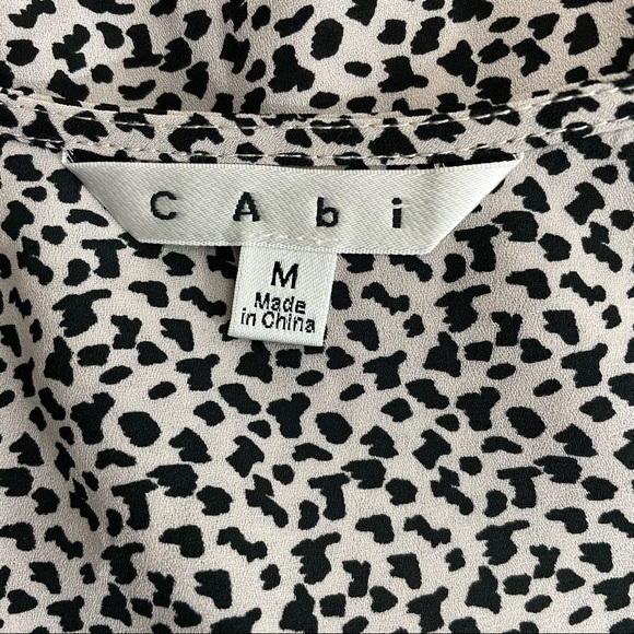 CABI flowy racerback tunic tank beige and black leopard print crepe de c… - Picture 4 of 7